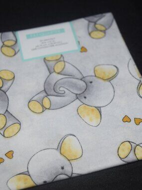 Sweet Elephant & Hearts Fat Quarter – 100% Cotton Fabric – Gray & Yellow